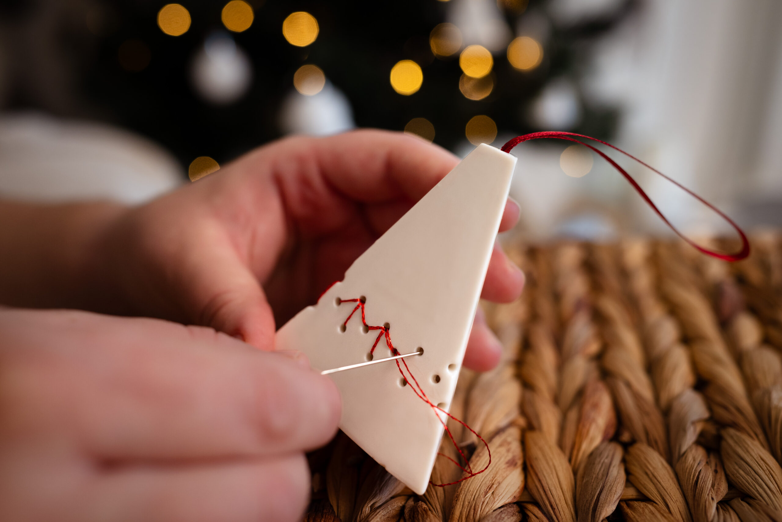 DSC_5631Keszthelyi Sára, porcelán karácsnyfadísz Keszthelyi Sára, porcelán karácsnyfadísz